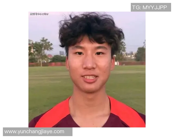 当足球梦化作泪水时球星在绿茵场上哭诉无尽遗憾